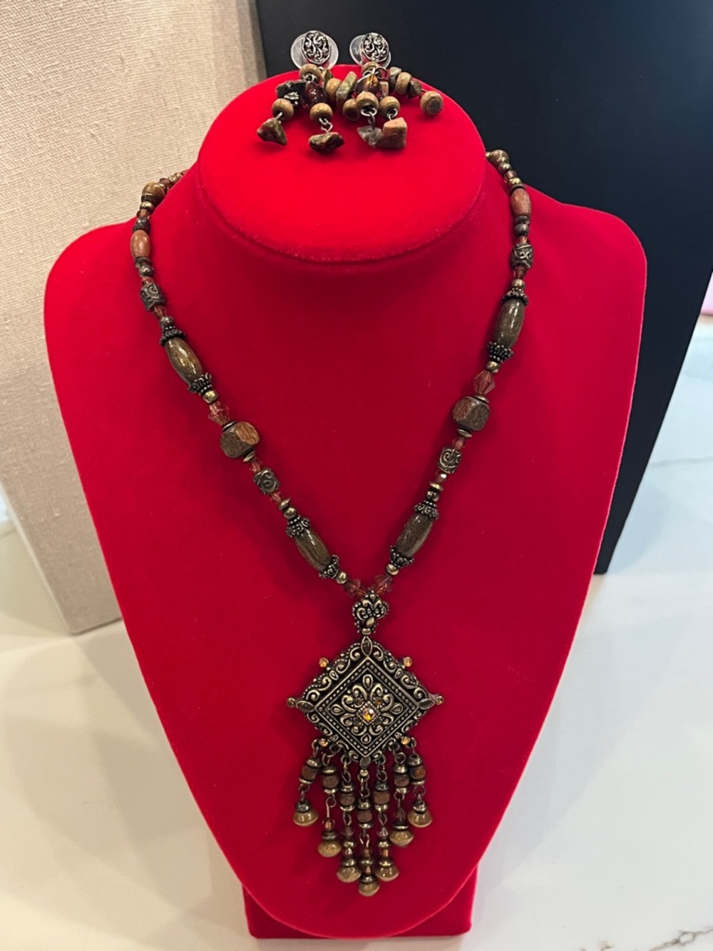 Bohemian Brown & Earth Tones Beaded Pendant Necklace & Earring Set.